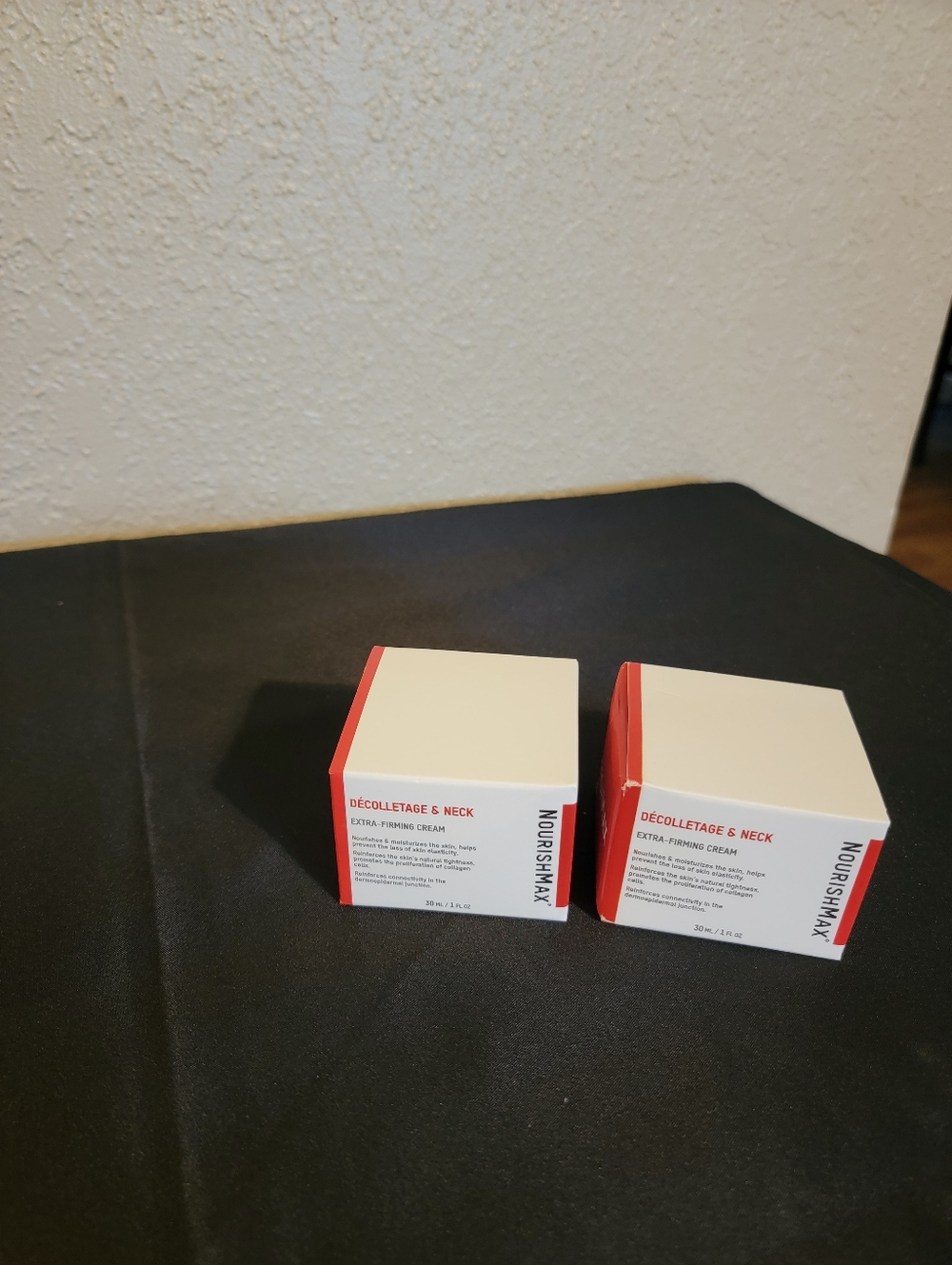 Décolletage & Neck Extra-Firming Cream – White/Red